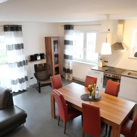 Strandnah 12 Pers Gruppenhaus K4 Holiday home Zierow