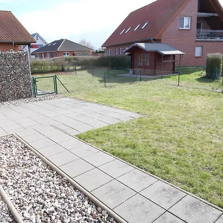 Strandnah 12 Pers Gruppenhaus K4 Zierow